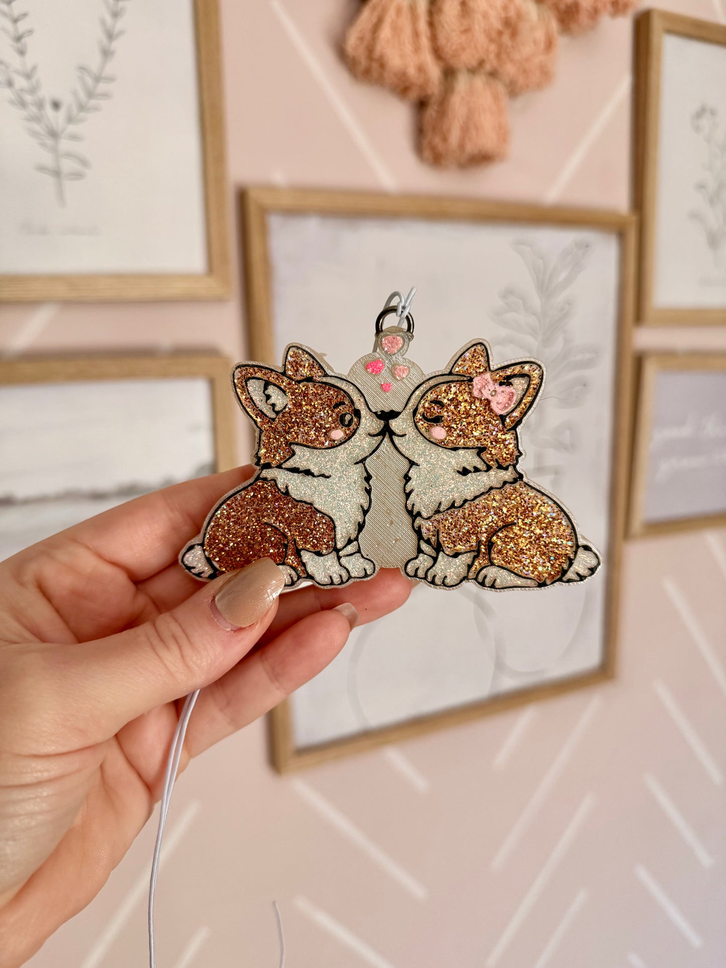 Kissing corgis Freshie MOLD