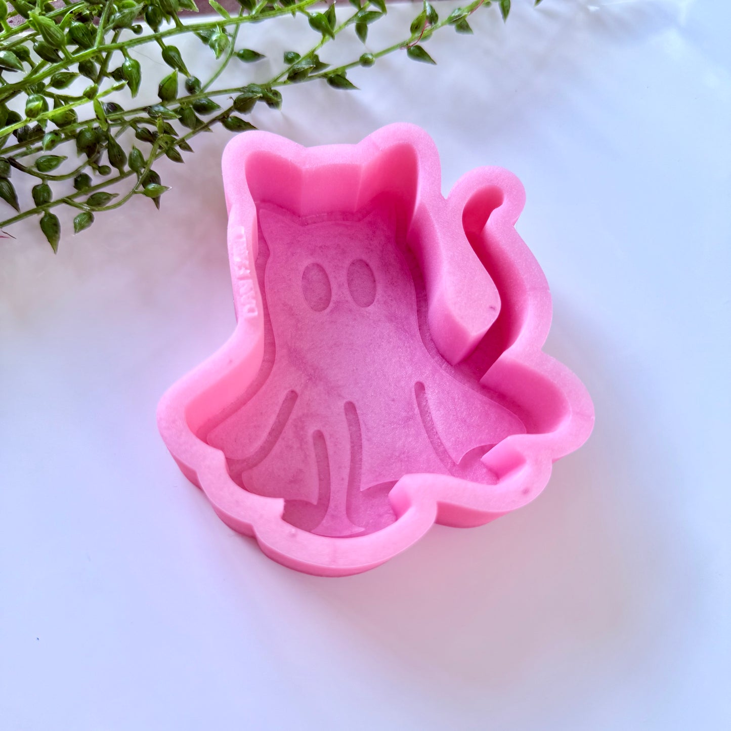 Ghost Kitty Freshie Mold